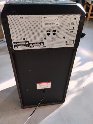 Altavoz LG XBOOM Negro