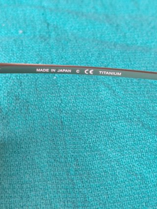 Gafas de sol Chanel doradas