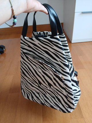 Mochila Bolso convertible Cebra