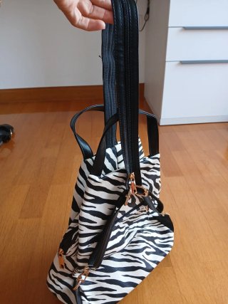 Mochila Bolso convertible Cebra