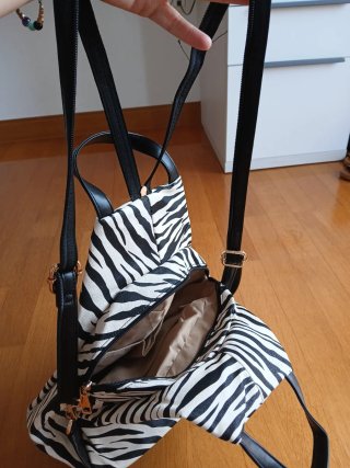 Mochila Bolso convertible Cebra