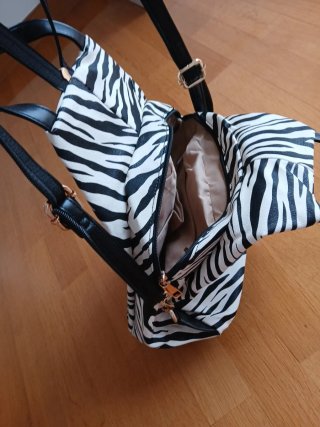 Mochila Bolso convertible Cebra