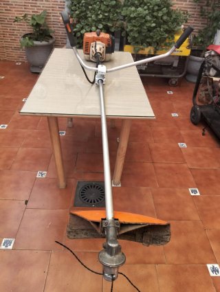 Desbrozadora profesional Sthil modelo 250fs
