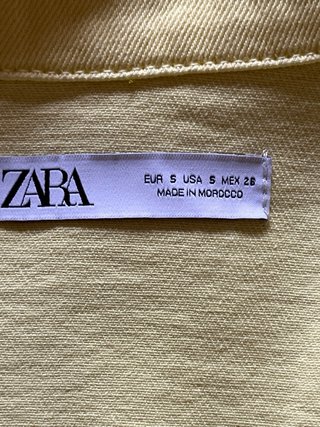 Cazadora vaquera amarilla Zara