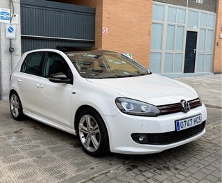 Volkswagen Golf 1.4 TSI R-Line – 122 CV