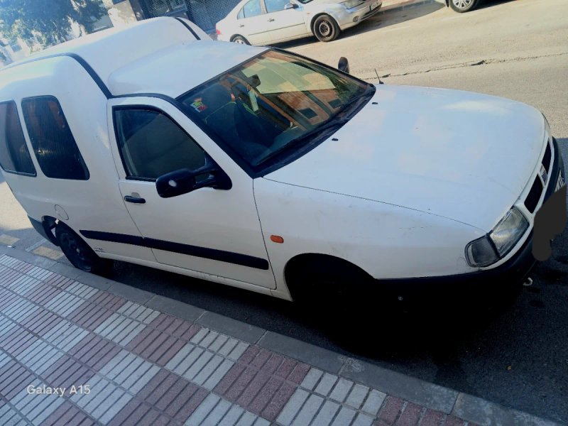 SEAT Inca 1999 - foto 1