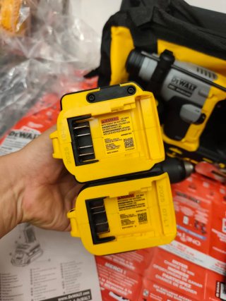 Kit Taladro y Atornillador Dewalt Brushless