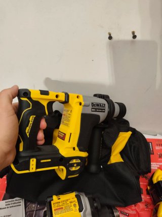 Kit Taladro y Atornillador Dewalt Brushless