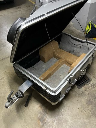 Honda Goldwing con remolque