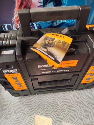Maletín DeWalt McLaren Edición Especial