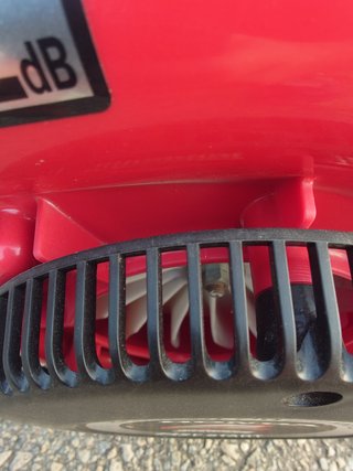 Soplador de mano Honda.