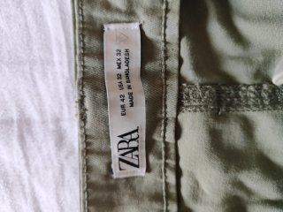 Pantalones cargo verde militar chico