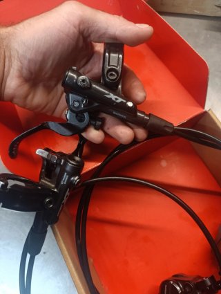 Frenos Shimano XT 4 pistones