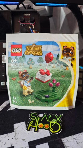 LEGO Animal Crossing Tom Nook 30731