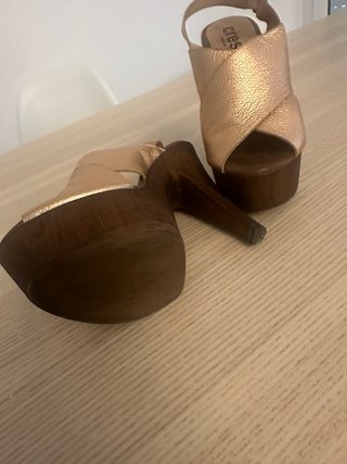Zapatos tacón Cress 37 rosa metalizado madera