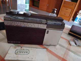 Radio Lavis 767 AM/FM Antigua