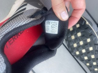 Adidas Terrex T40 grises y blancas