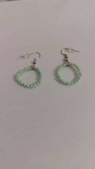 Pendientes Aros Verdes hecho a mano con cuentas