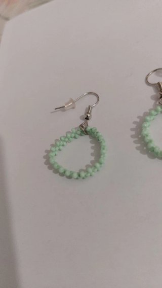 Pendientes Aros Verdes hecho a mano con cuentas