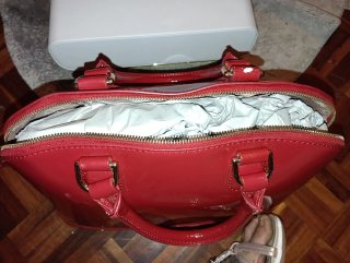 Bolso Guess Rojo y Beige