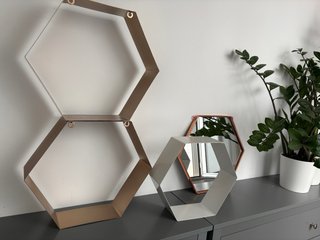 Estantes hexagonales + espejo | Decoración pared