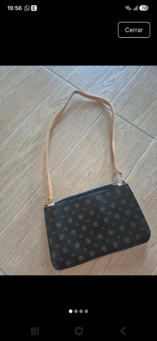 Bolso negro y marrón