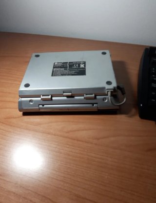 2 DVD Portátiles y películas