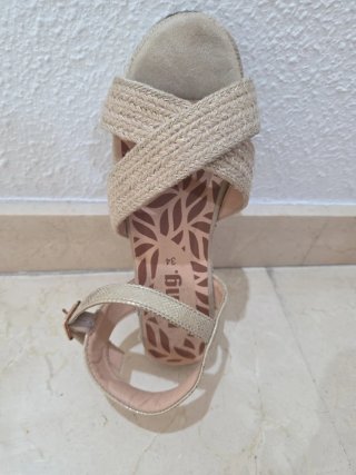 Sandalias cuña MTNG Talla 34 Beige/Oro