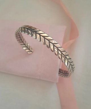 Pulsera Rígida Plata Diseño Hoja