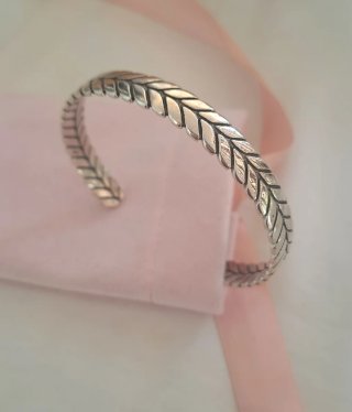 Pulsera Rígida Plata Diseño Hoja