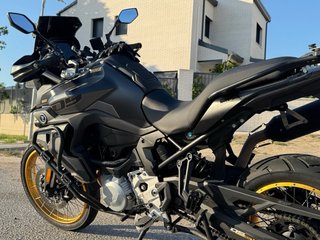 Voge 900 DSX MY25 BLACK KNIGHT