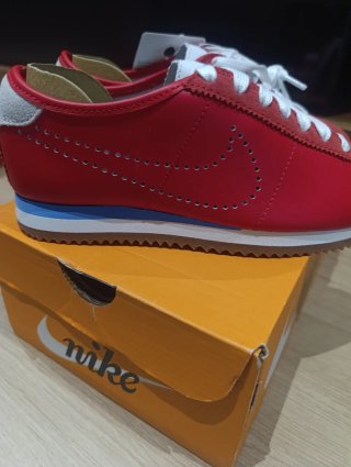 Zapatilla Nike Cortez Roja