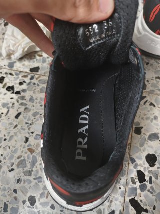 Zapatillas Prada Talla 36 Estampado Labios