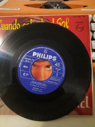 Single RAPHAEL - Cuando Calienta el Sol