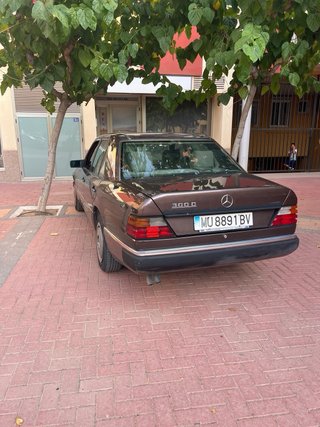 Mercedes-Benz 300D 1998