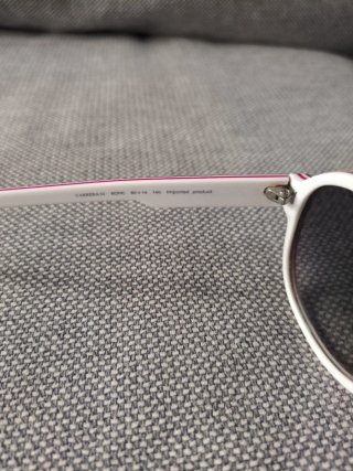 Gafas de sol Carrera rojas y blancas