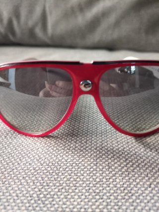 Gafas de sol Carrera rojas y blancas