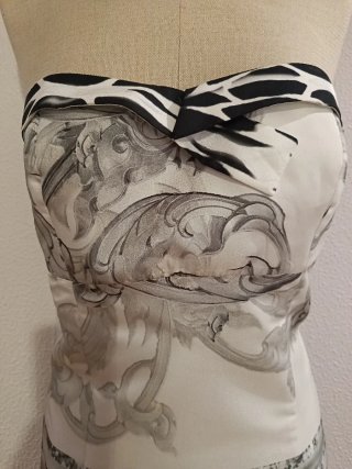 Conjunto Vestido y Chaqueta Estampado