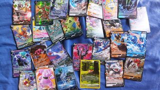 Lote 1300 Cartas Pokémon LEER