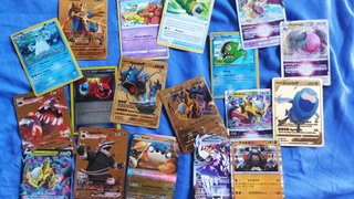 Lote 1300 Cartas Pokémon LEER