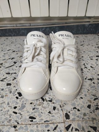Zapatillas Prada Piel Charol Blancas Talla 36