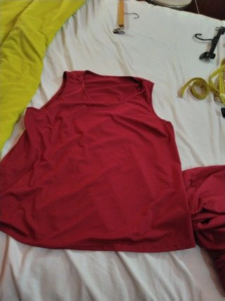 Conjunto pantalón  top y cardigan granate