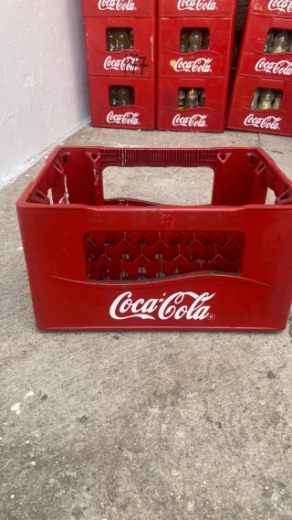 22 Cajas Coca Cola Plástico Rojas
