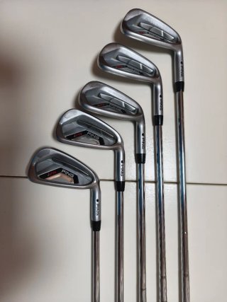 Juegos de Palos de Golf Ping i25