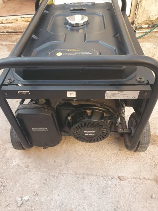 Generador Eléctrico 7.500W