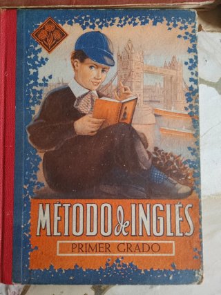 Libros escolares antiguos.