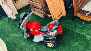 Triciclo Eléctrico Infantil Moto