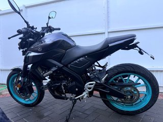 Yamaha MT-125 Naked Negra