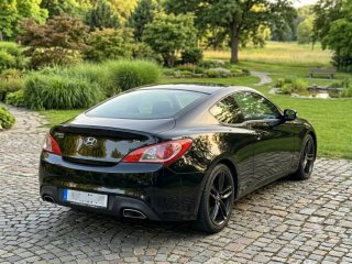 Hyundai Genesis Coupé