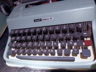 Olivetti Lettera 32 Máquina de Escribir